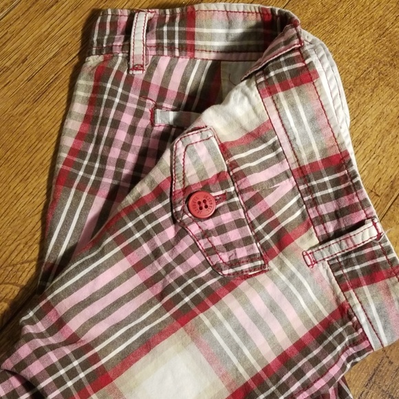 Shorts - Picture 4 of 8